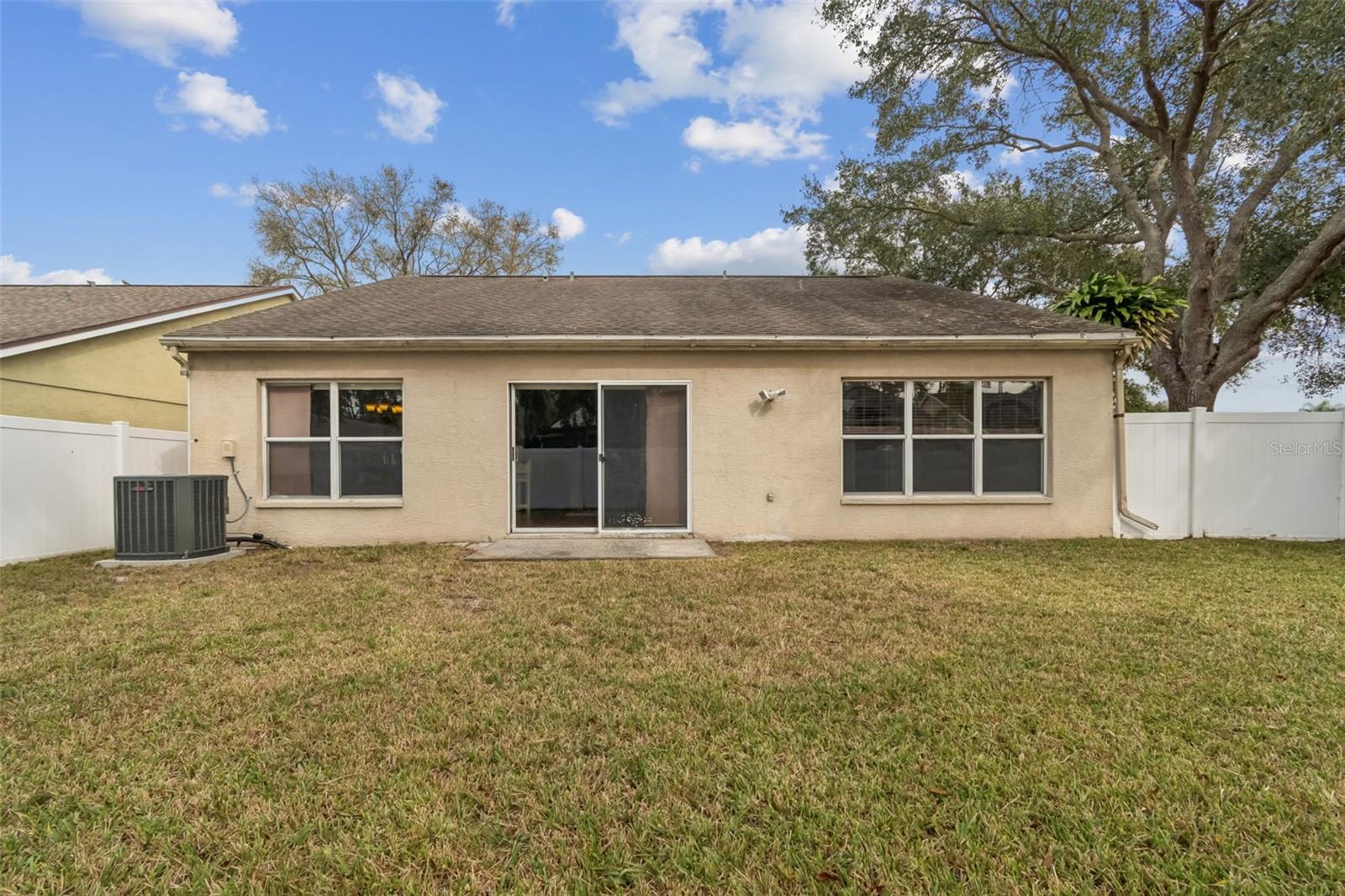 CALUSA TRACE UNIT IX PH II - Residential