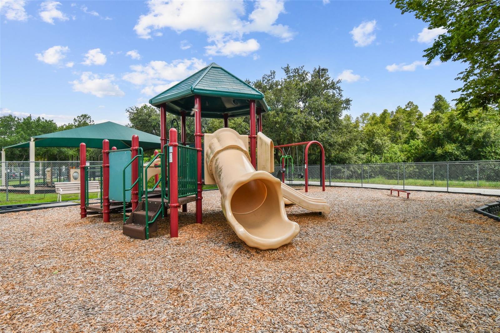 CALUSA TRACE UNIT IX PH II - Residential