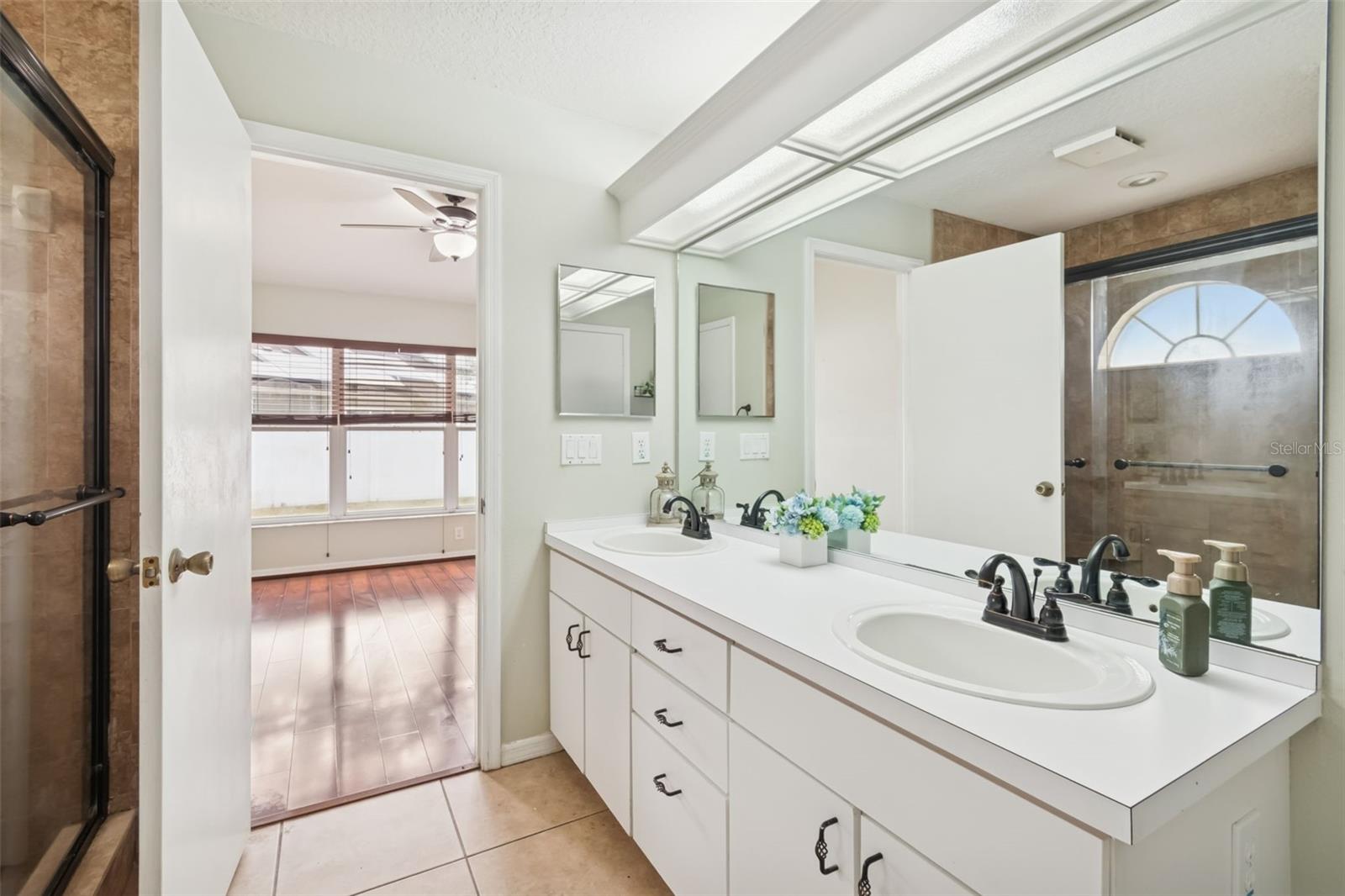 CALUSA TRACE UNIT IX PH II - Residential