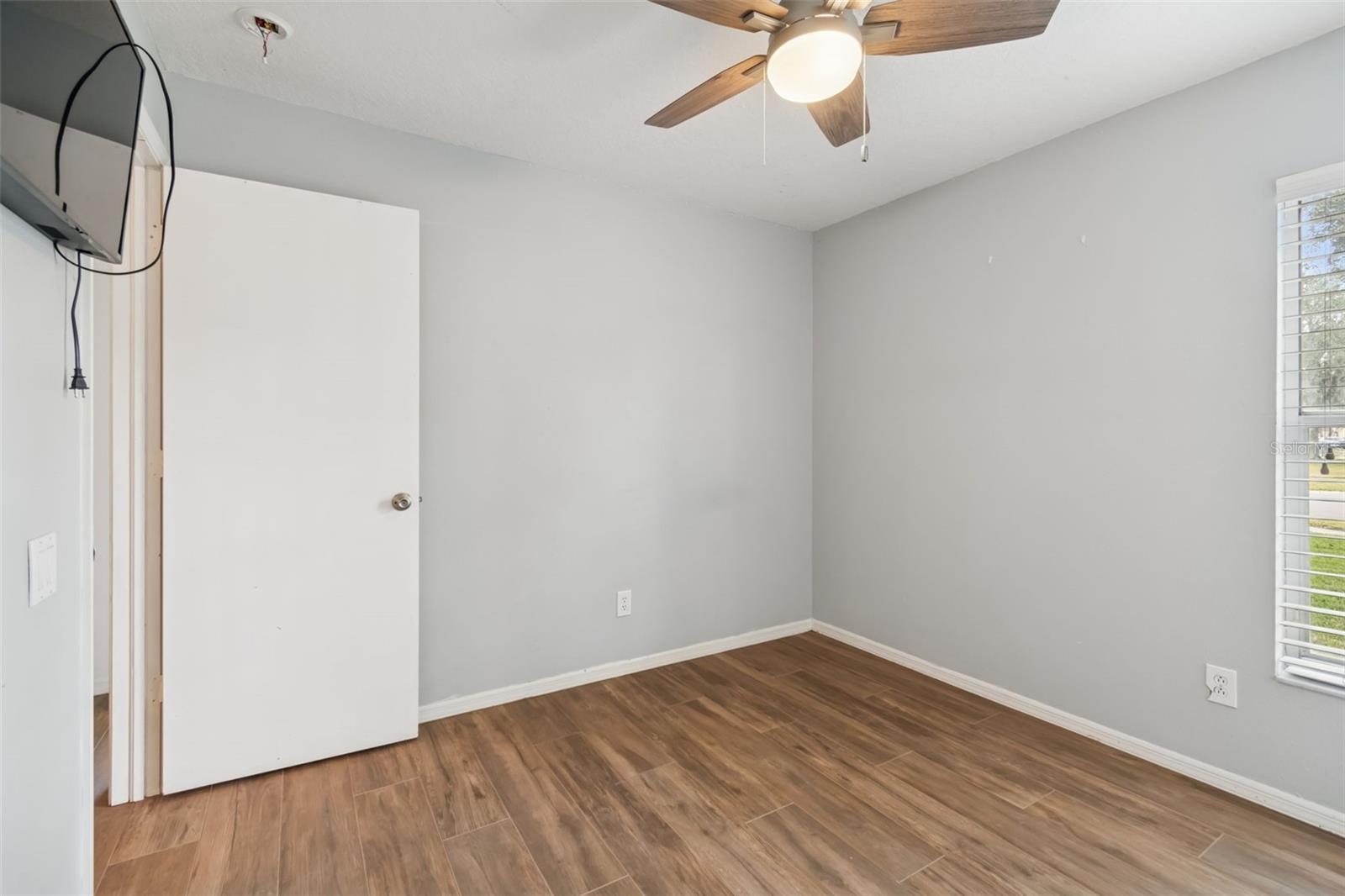 CALUSA TRACE UNIT IX PH II - Residential