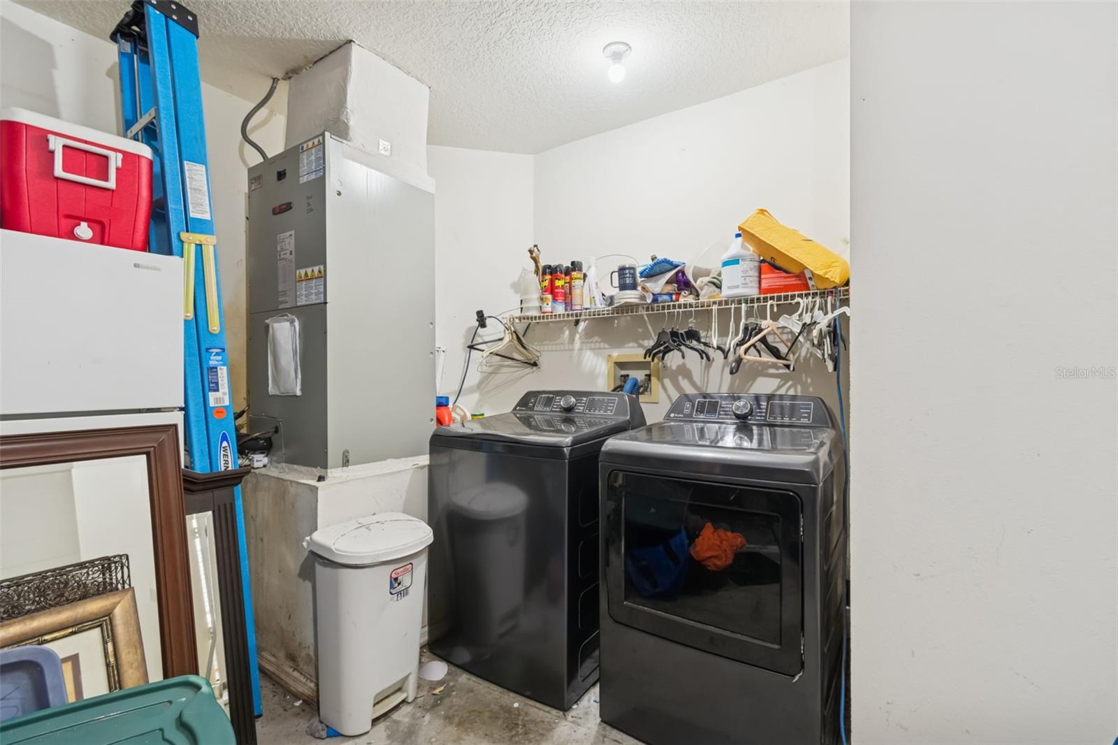 CALUSA TRACE UNIT IX PH II - Residential