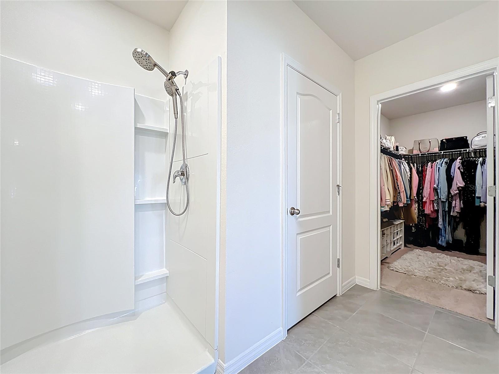 EASTGROVE - Residential