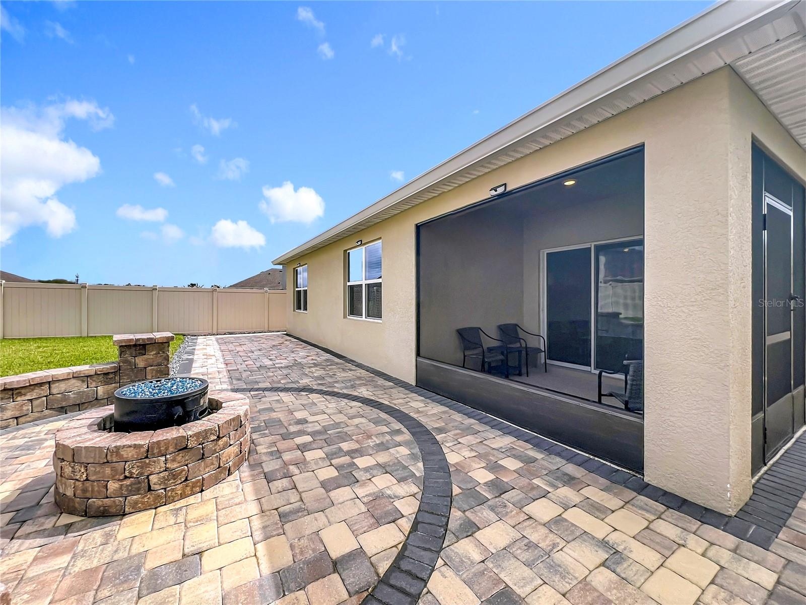 EASTGROVE - Residential