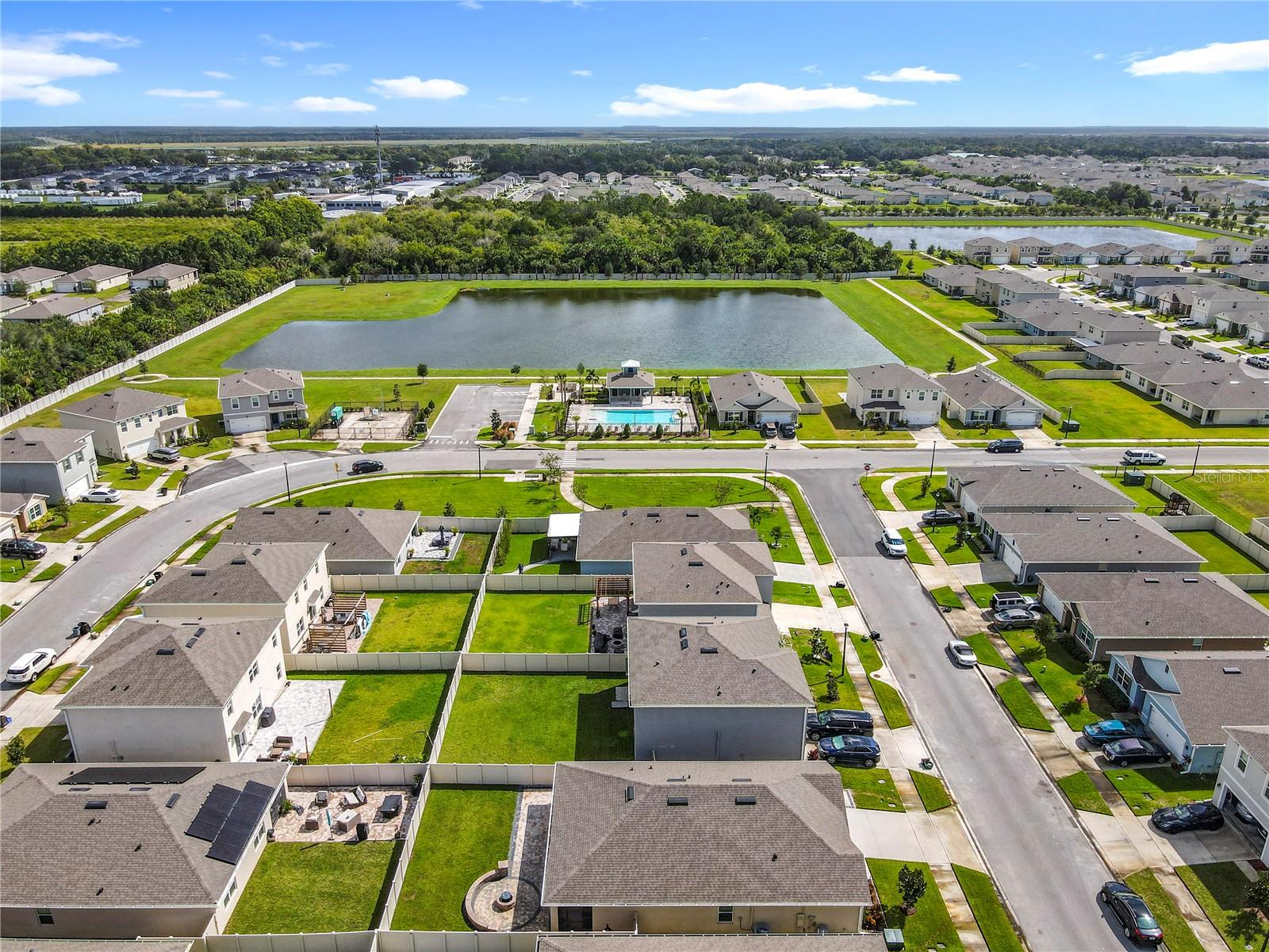 EASTGROVE - Residential