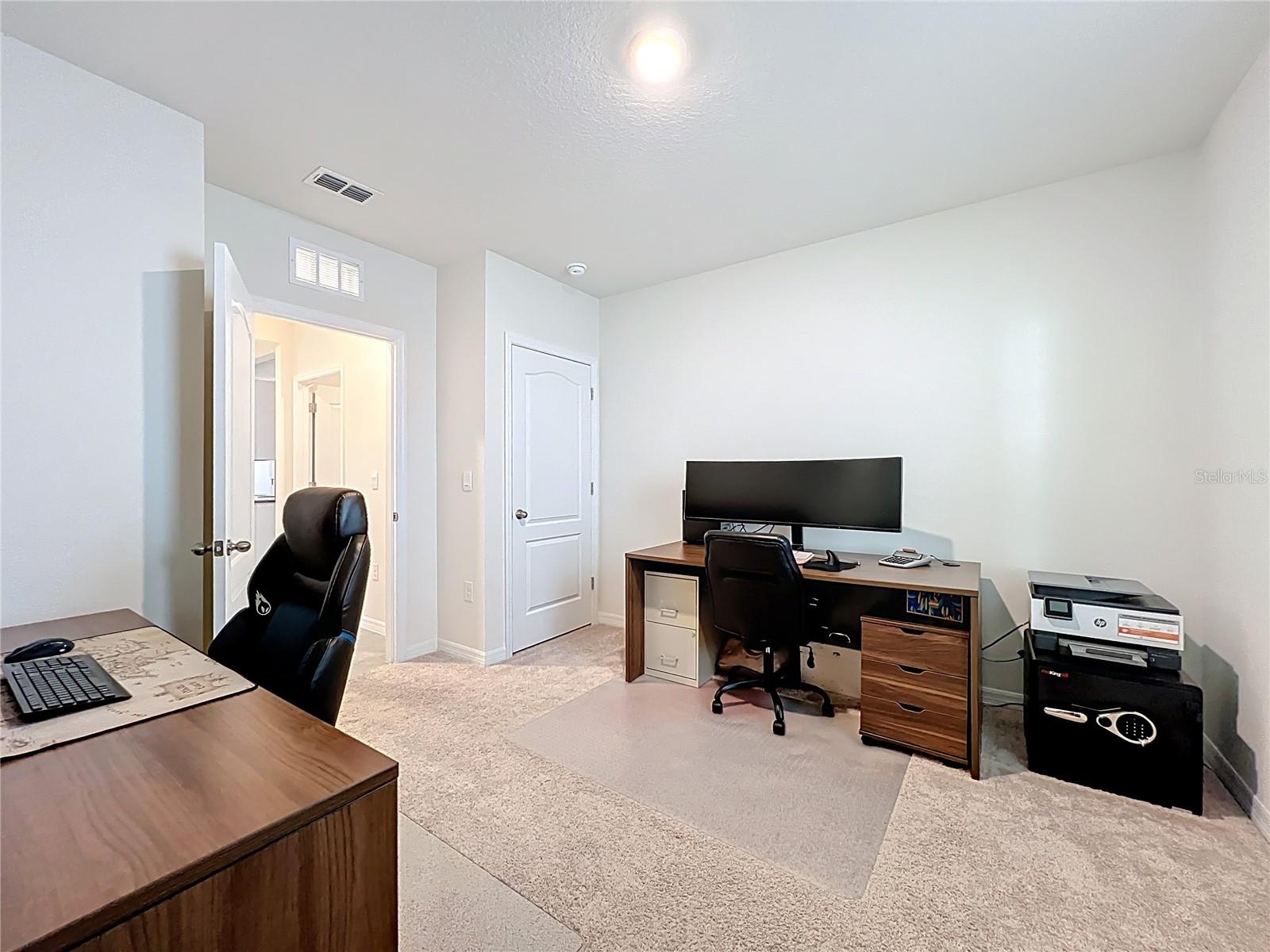 EASTGROVE - Residential