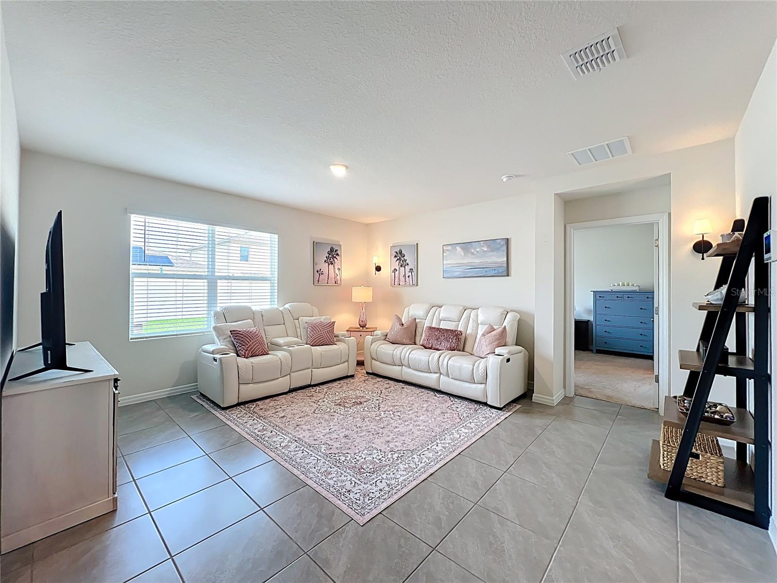 EASTGROVE - Residential