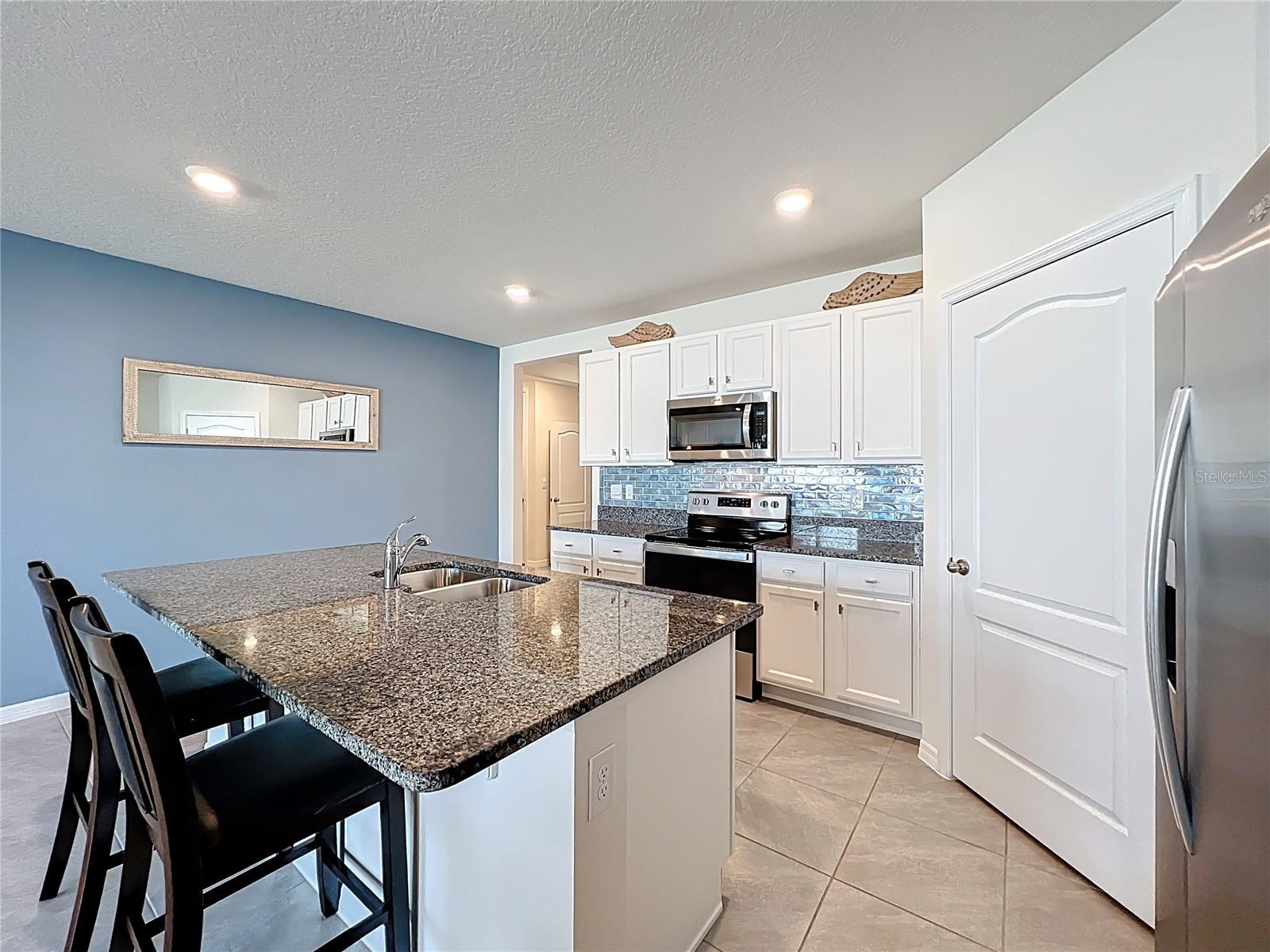 EASTGROVE - Residential