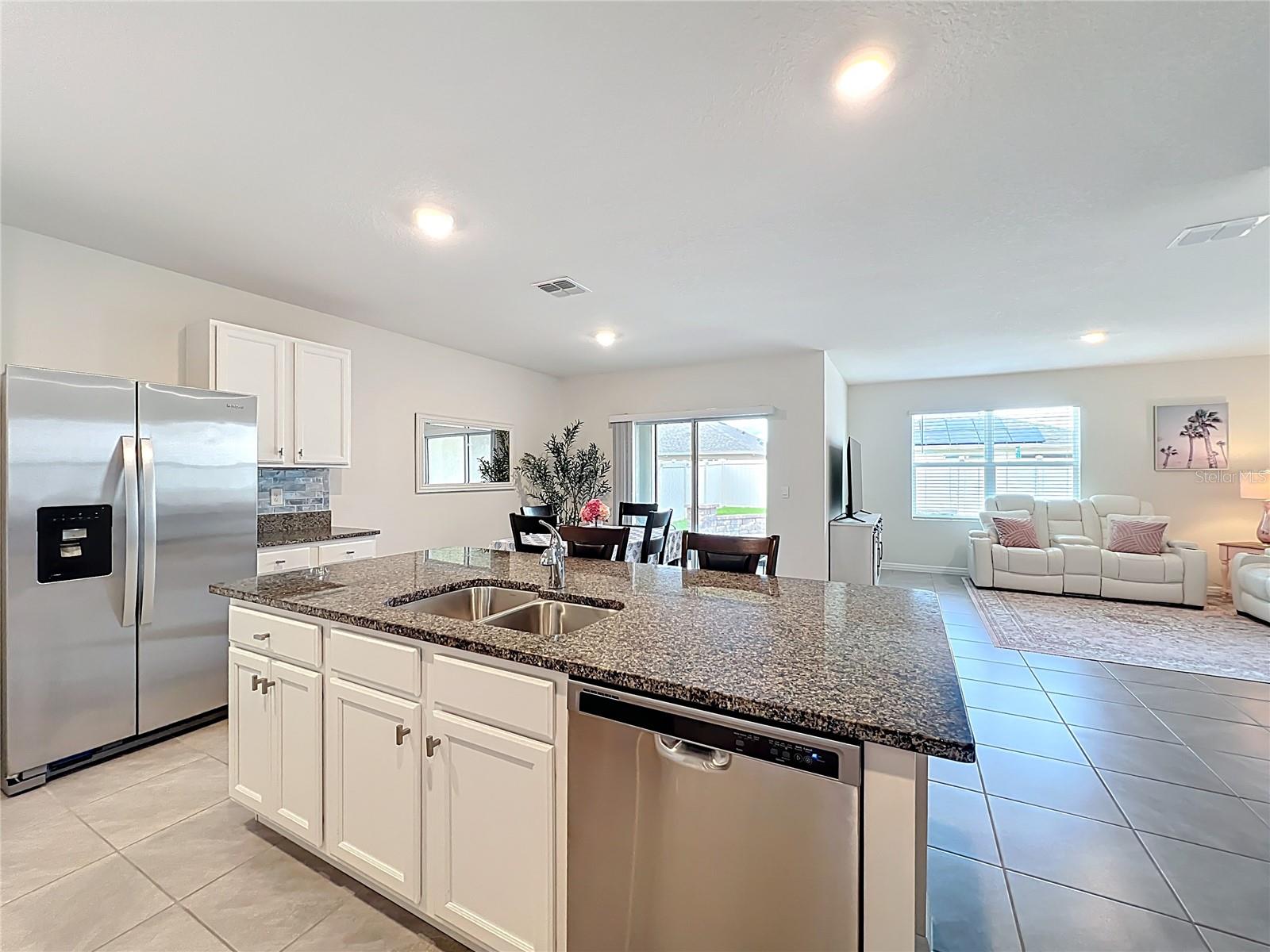 EASTGROVE - Residential