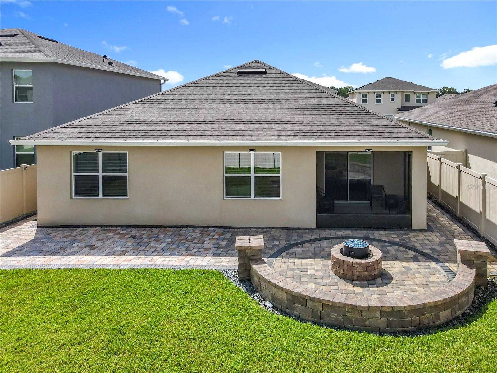 EASTGROVE - Residential