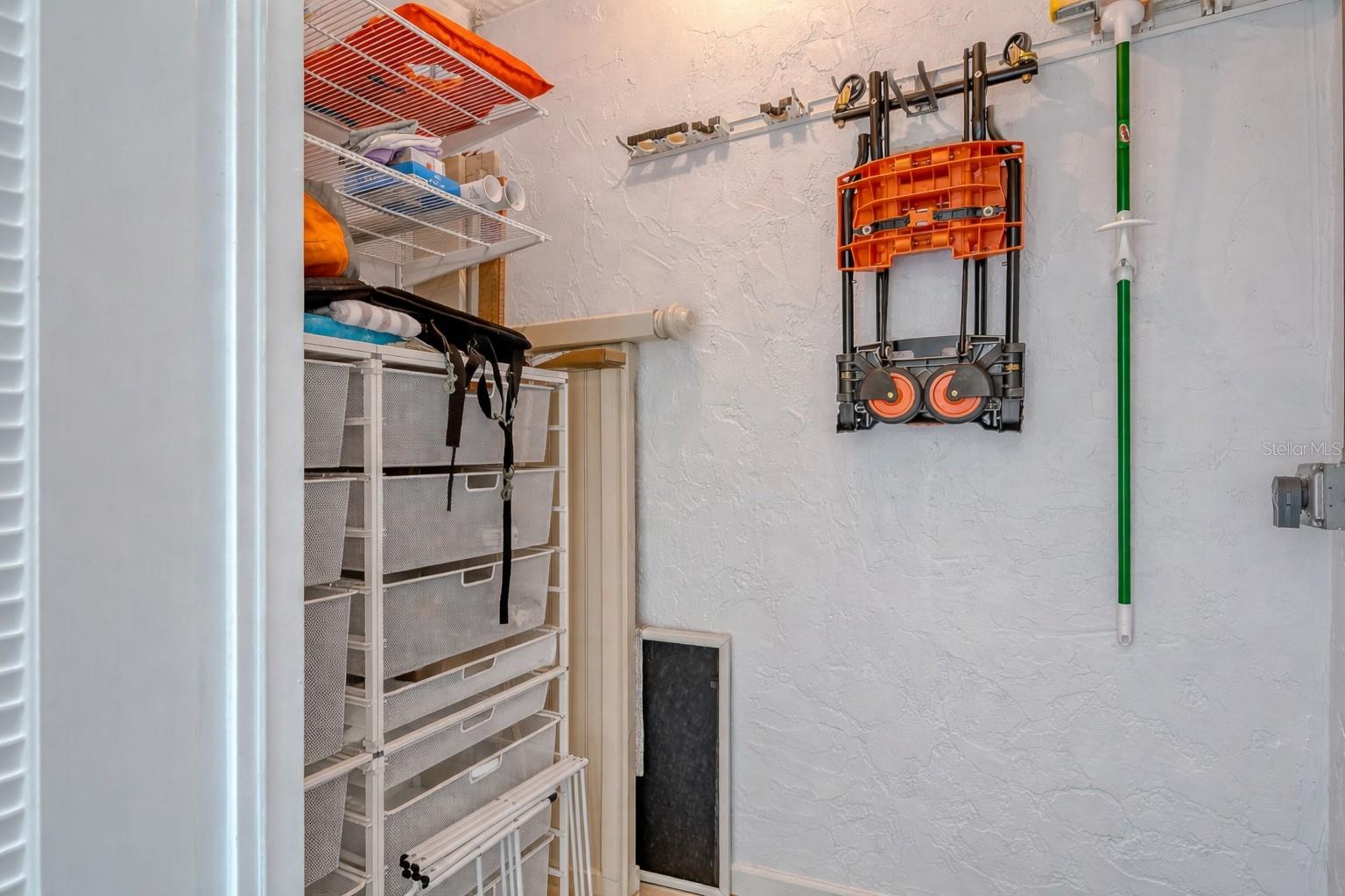 SUTTON PLACE - Residential