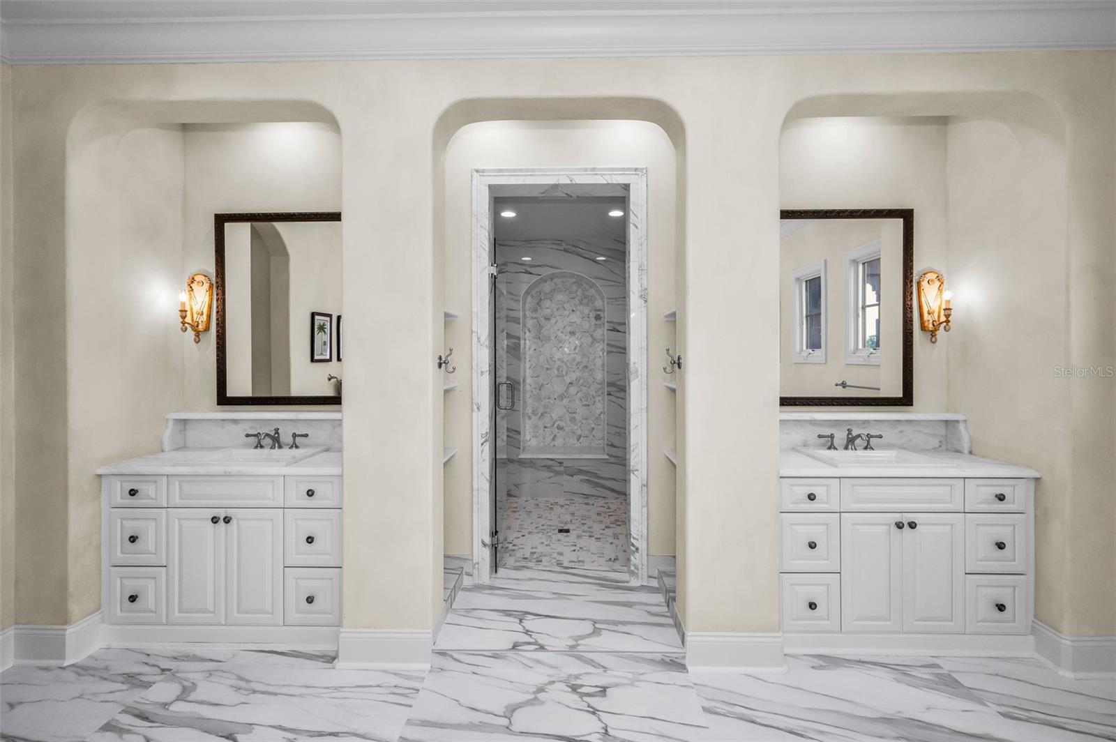 SNELL ISLE BRIGHTWATERS SEC 1 REP - Residential
