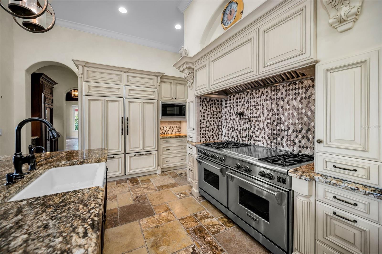 SNELL ISLE BRIGHTWATERS SEC 1 REP - Residential