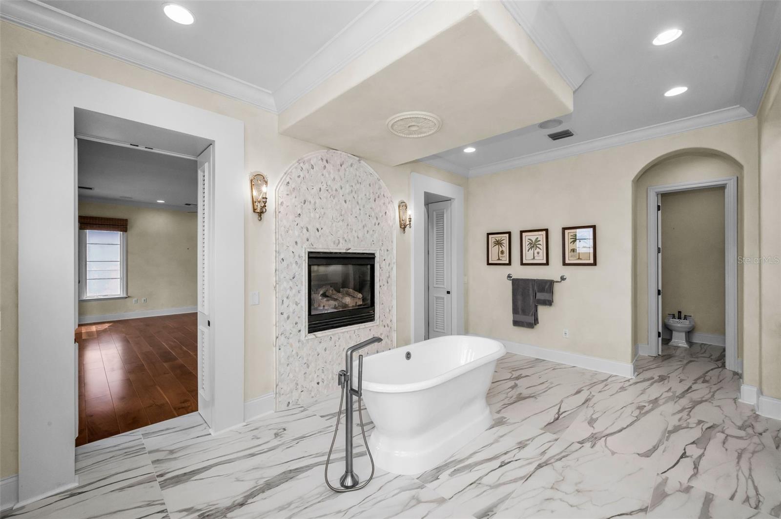 SNELL ISLE BRIGHTWATERS SEC 1 REP - Residential