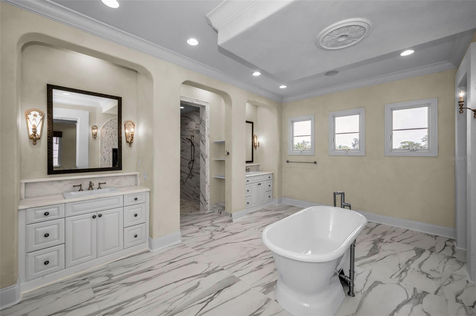 SNELL ISLE BRIGHTWATERS SEC 1 REP - Residential