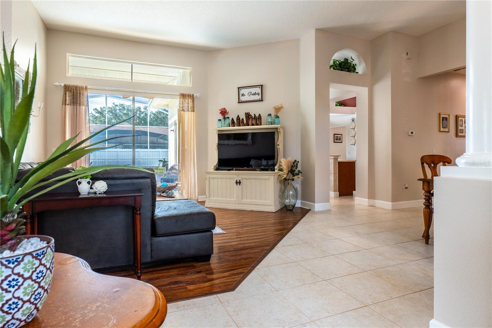 WORTHINGTON - Residential