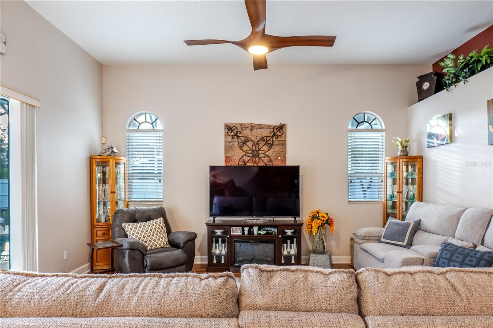 WORTHINGTON - Residential