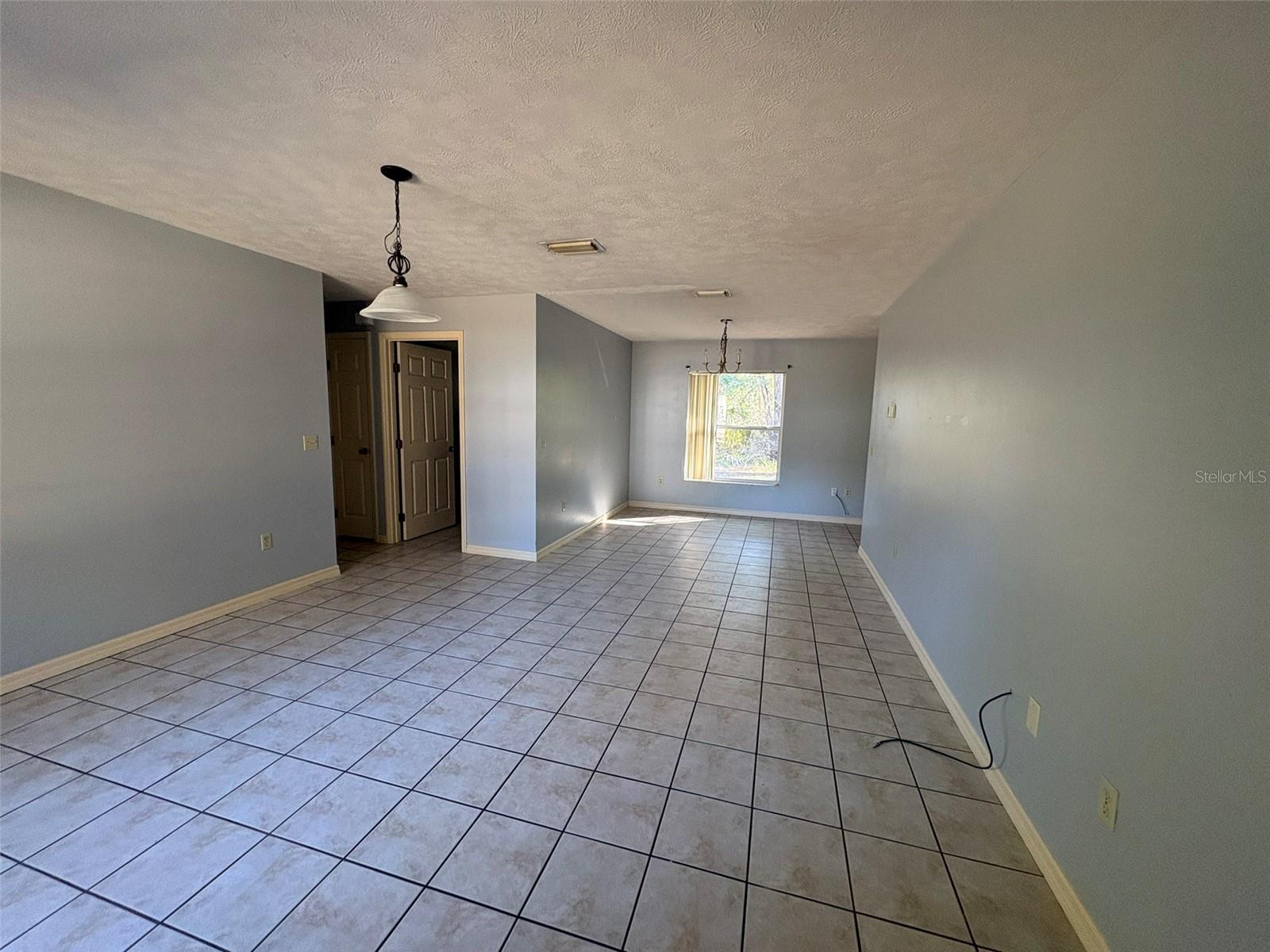 2060 NW 42ND STREET