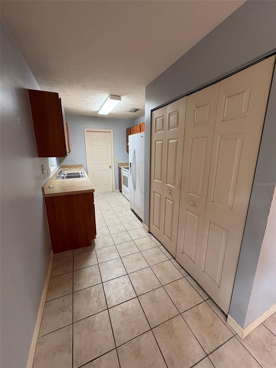 EVANS ACRES - Residential