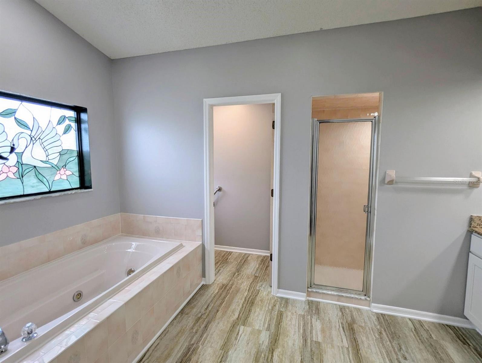 GLEN LAKES PH 1 - Residential Lease