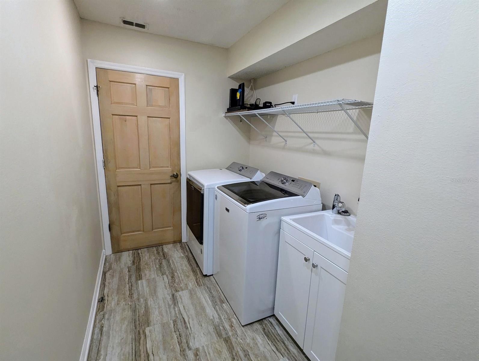 GLEN LAKES PH 1 - Residential Lease