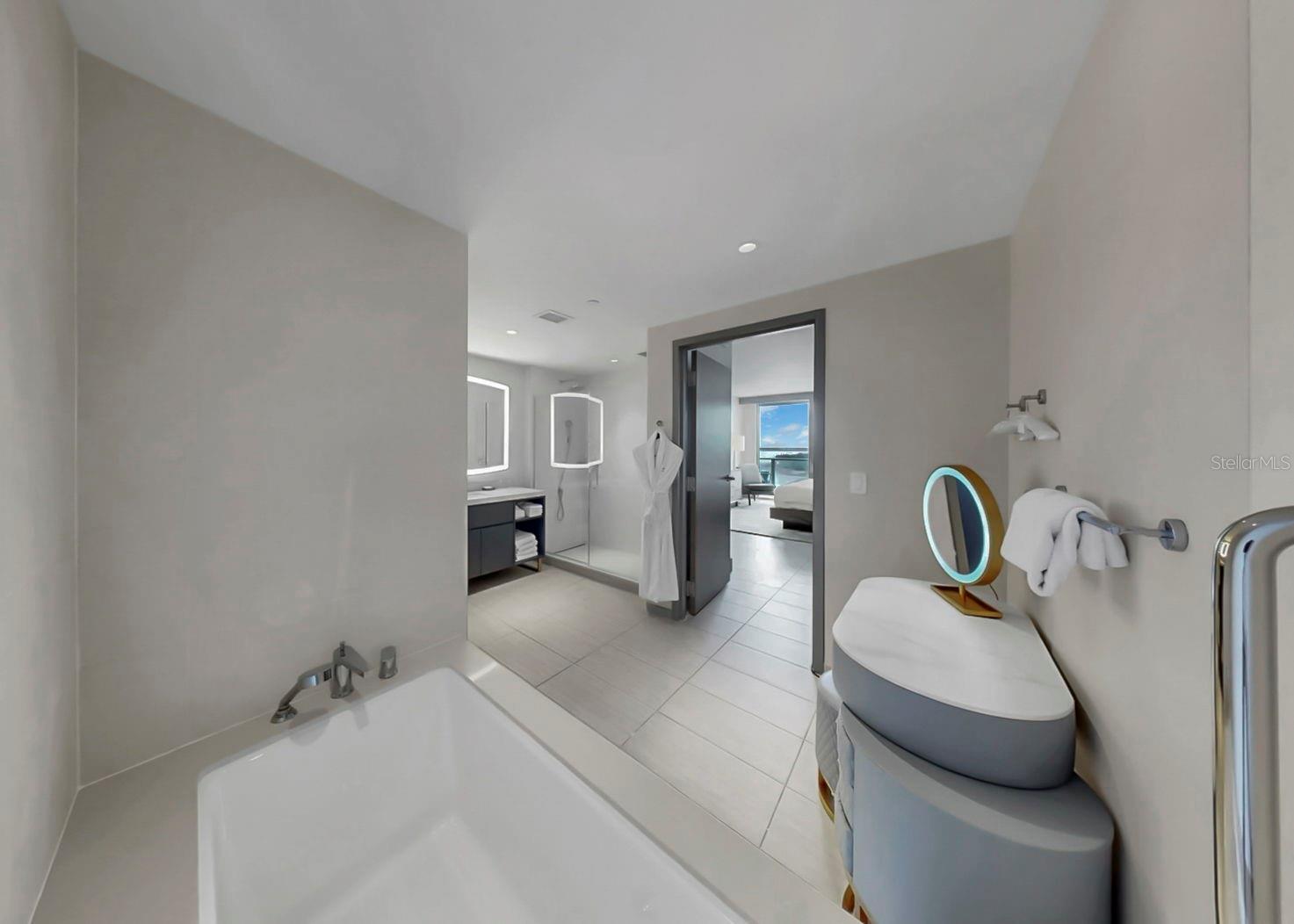 ENCHANTMENT CLEARWATER BEACH HOTEL CONDO - Residential