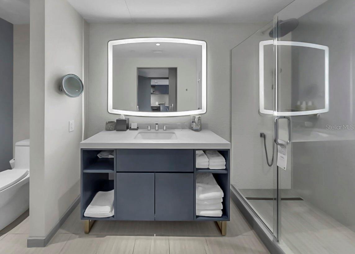 ENCHANTMENT CLEARWATER BEACH HOTEL CONDO - Residential