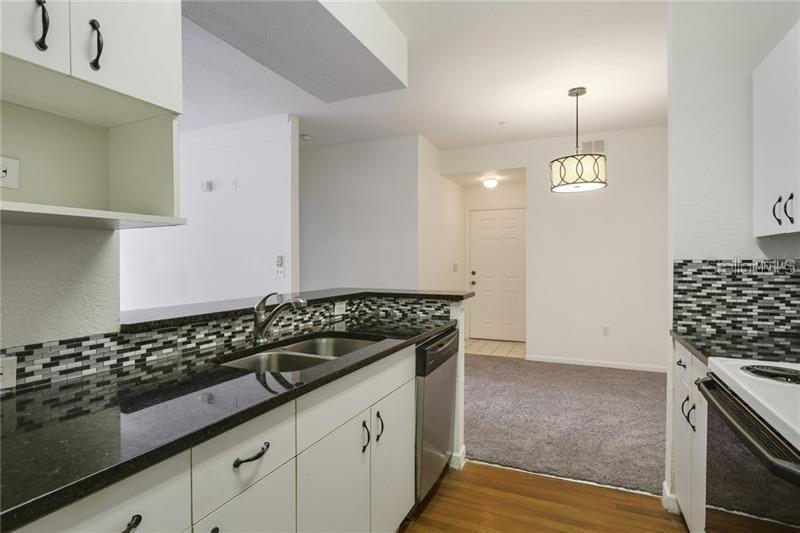JADE AT TAMPA PALMS A CONDOMIN - Residential
