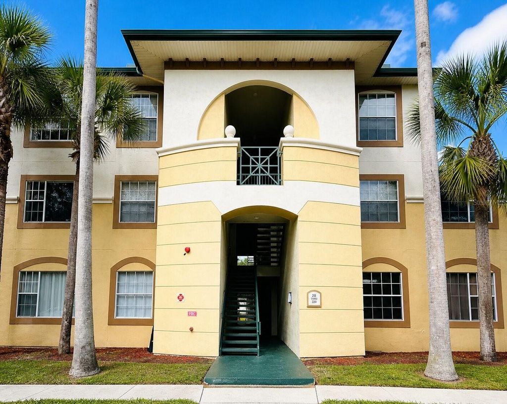 Photo of 17114 Carrington Park Drive #213, Tampa, FL 33647 (MLS # TB8504022)