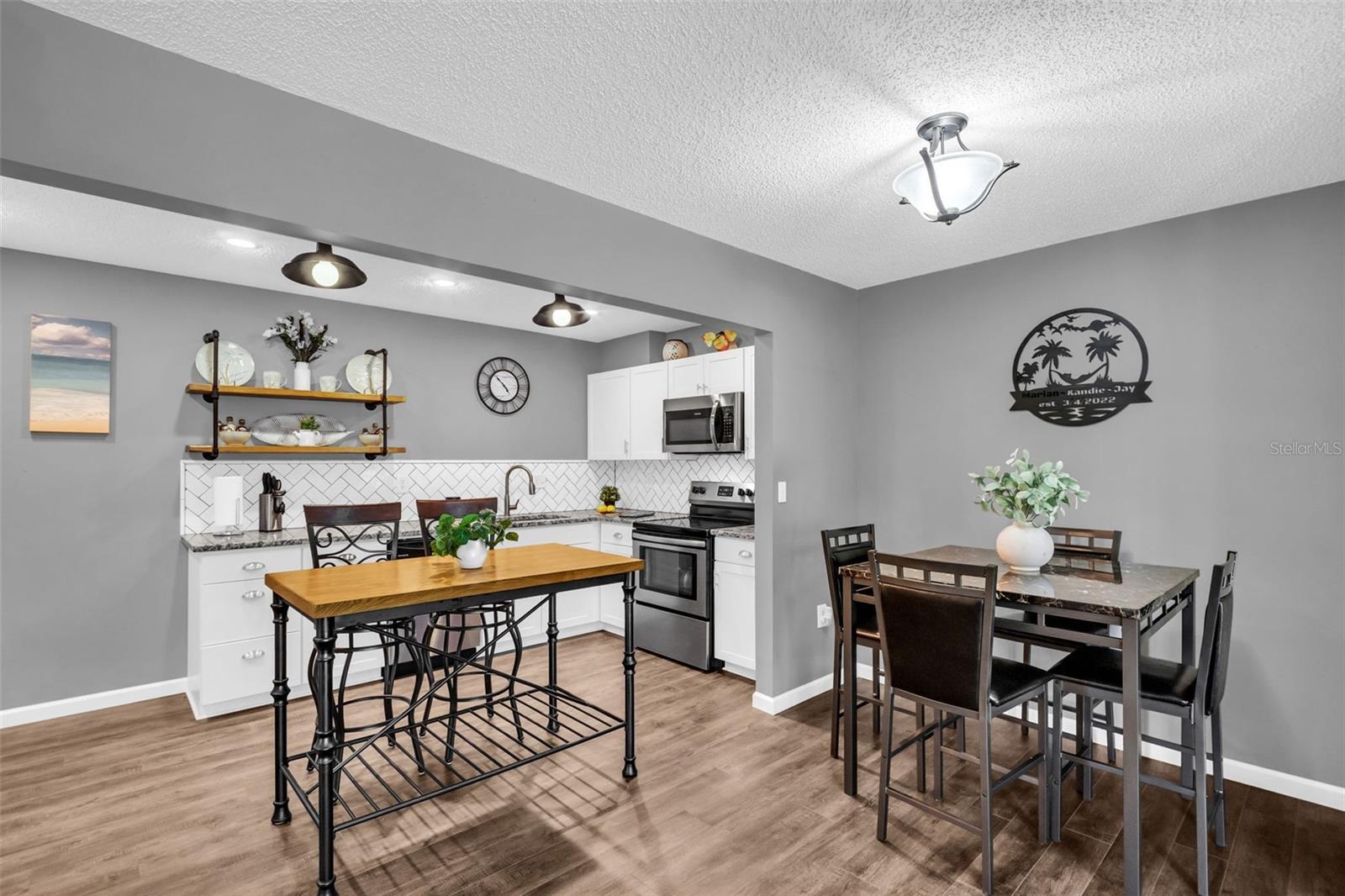 PINE RIDGE AT PALM HARBOR - Residential
