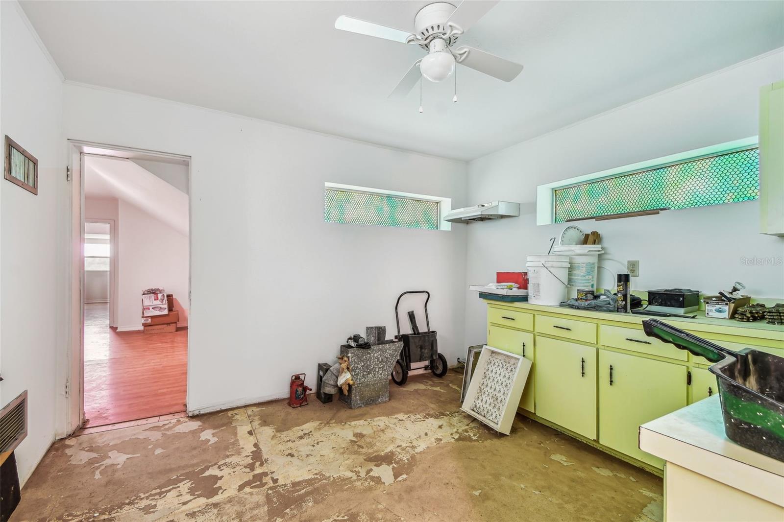 INDIAN ROCKS - Commercial Sale