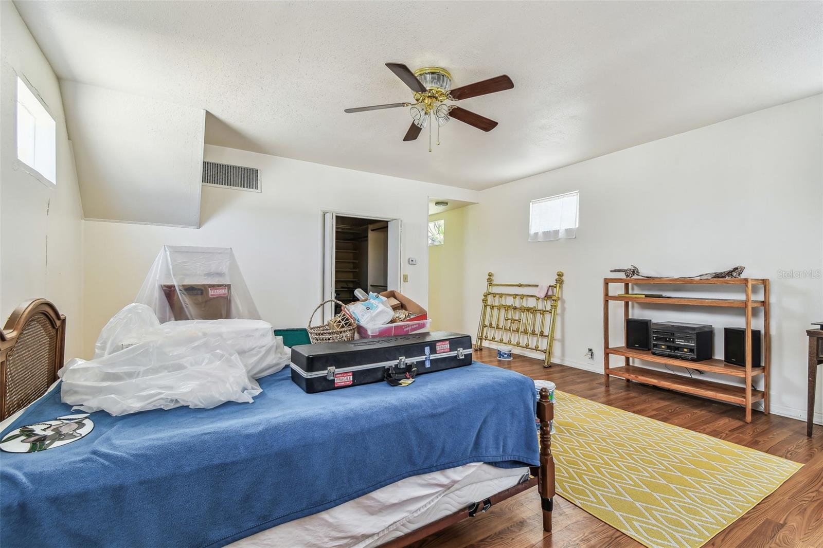 INDIAN ROCKS - Commercial Sale