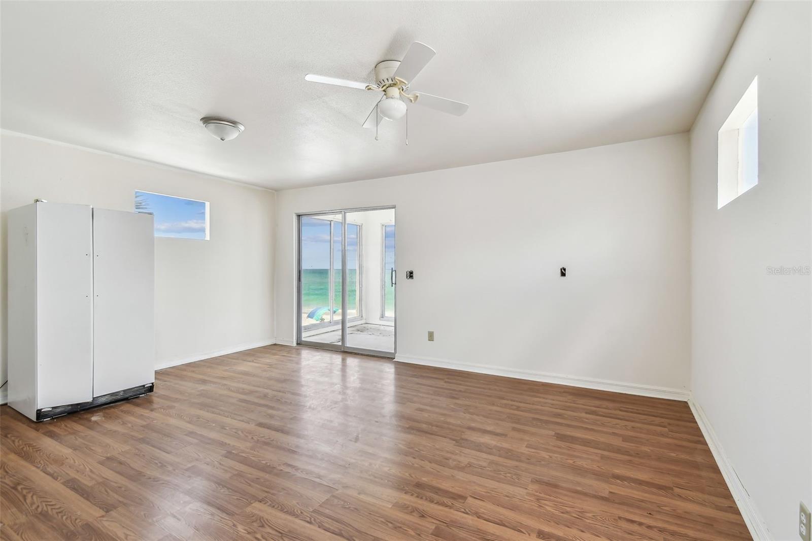 INDIAN ROCKS - Commercial Sale