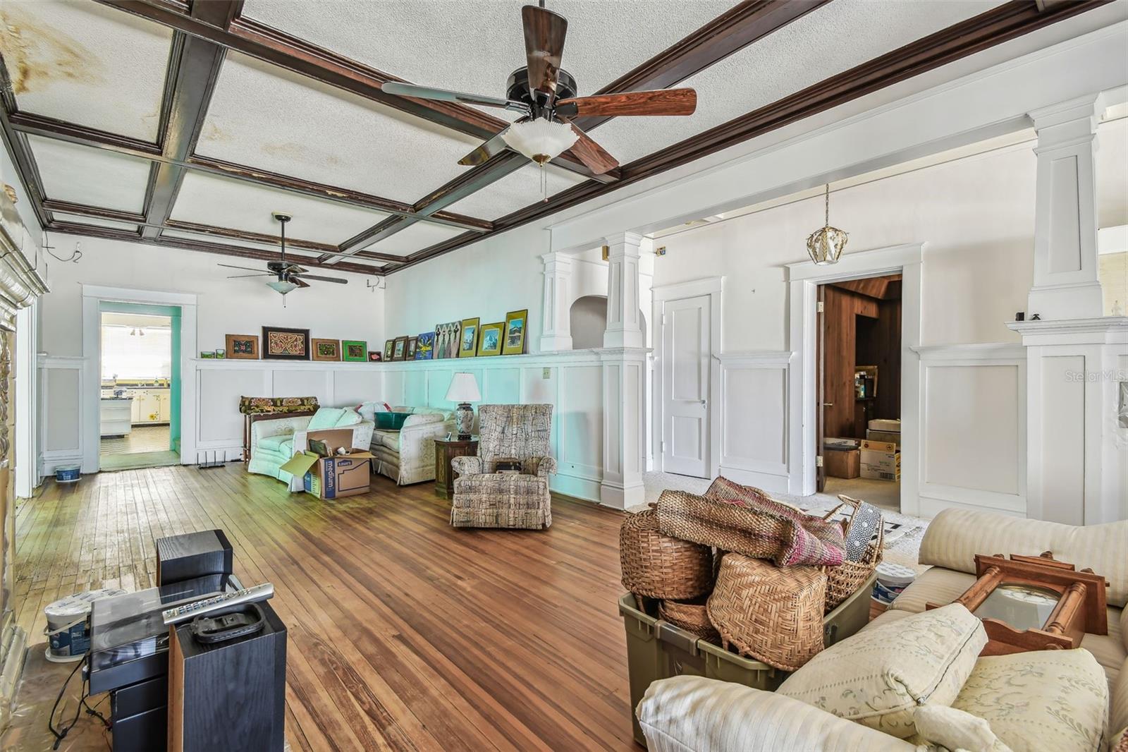 INDIAN ROCKS - Commercial Sale