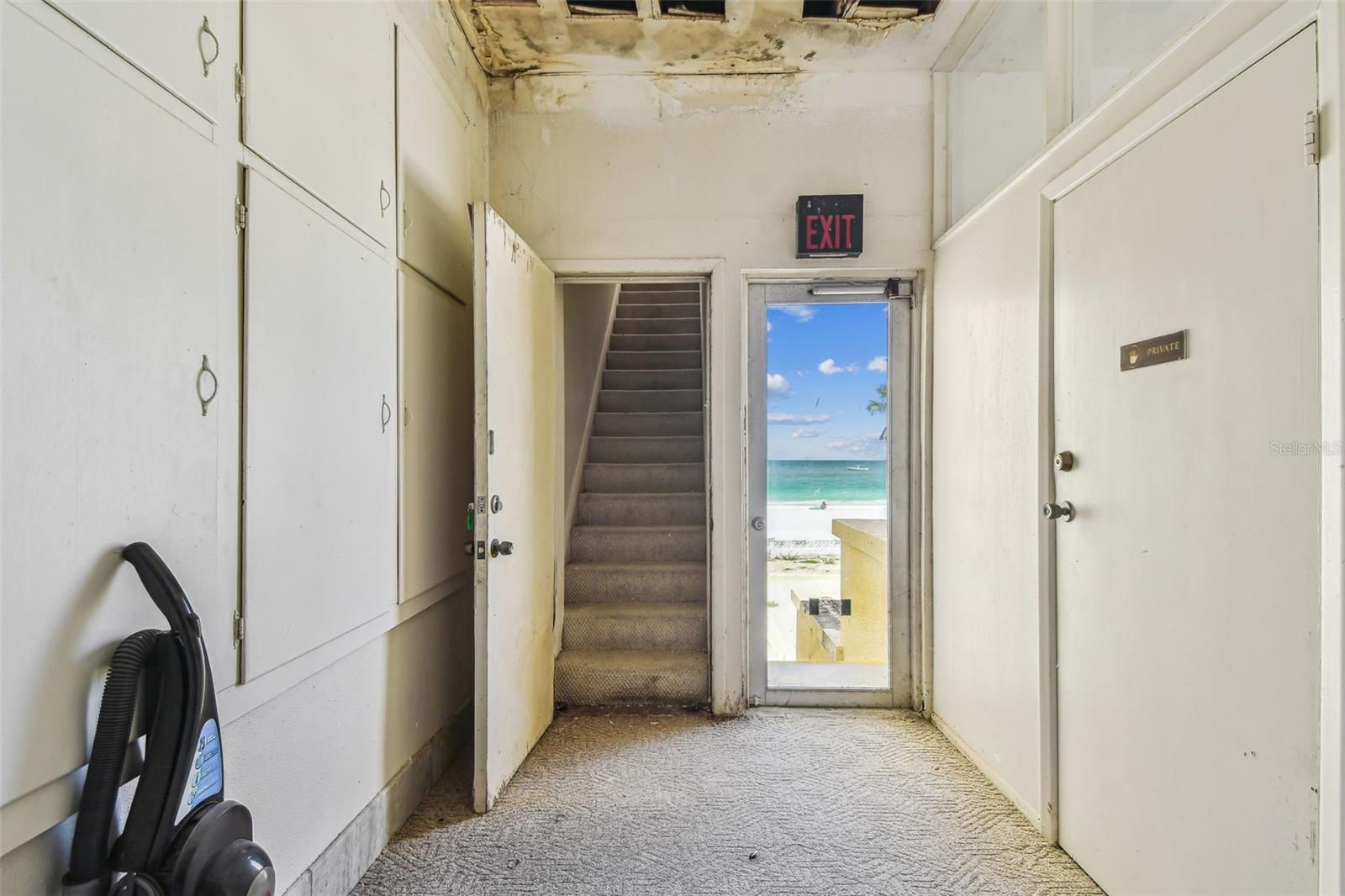 INDIAN ROCKS - Commercial Sale