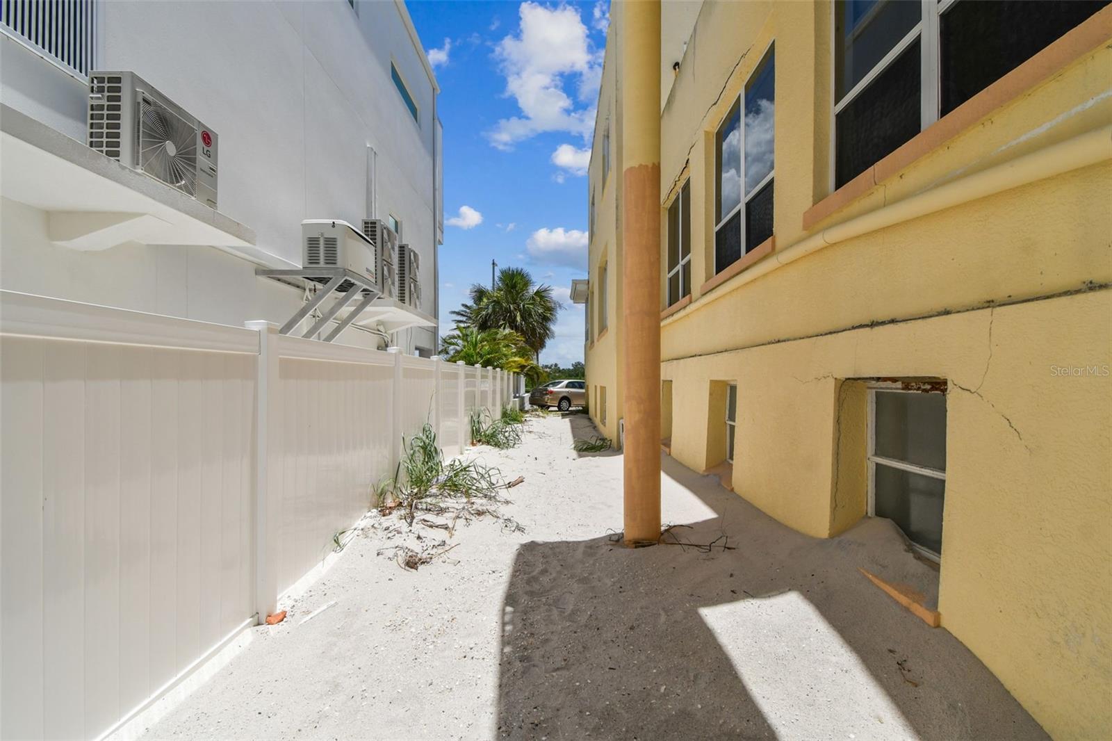 INDIAN ROCKS - Commercial Sale