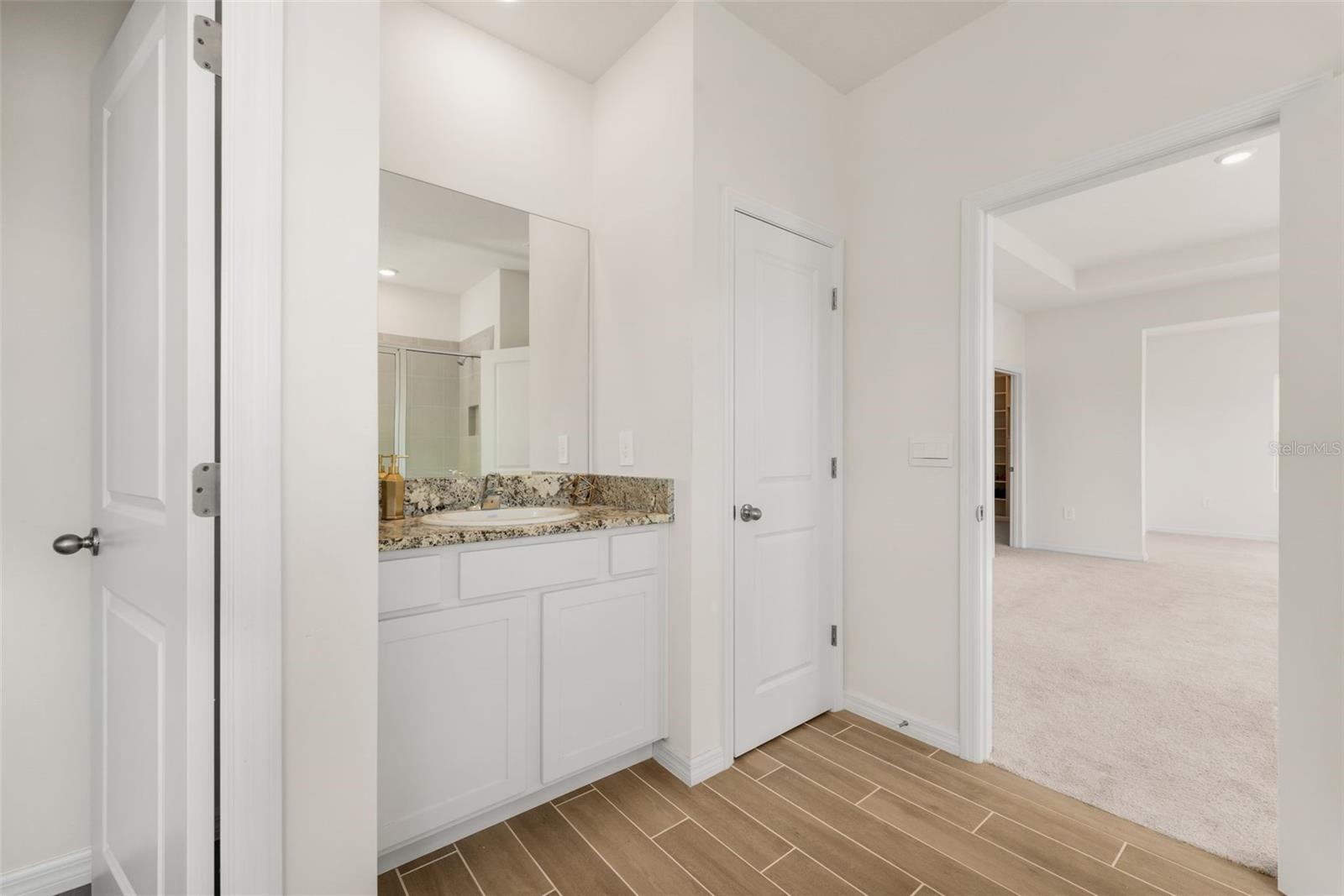 ARBOR GREENS PH 2 UNIT 5 PB 38 PG 93 - Residential