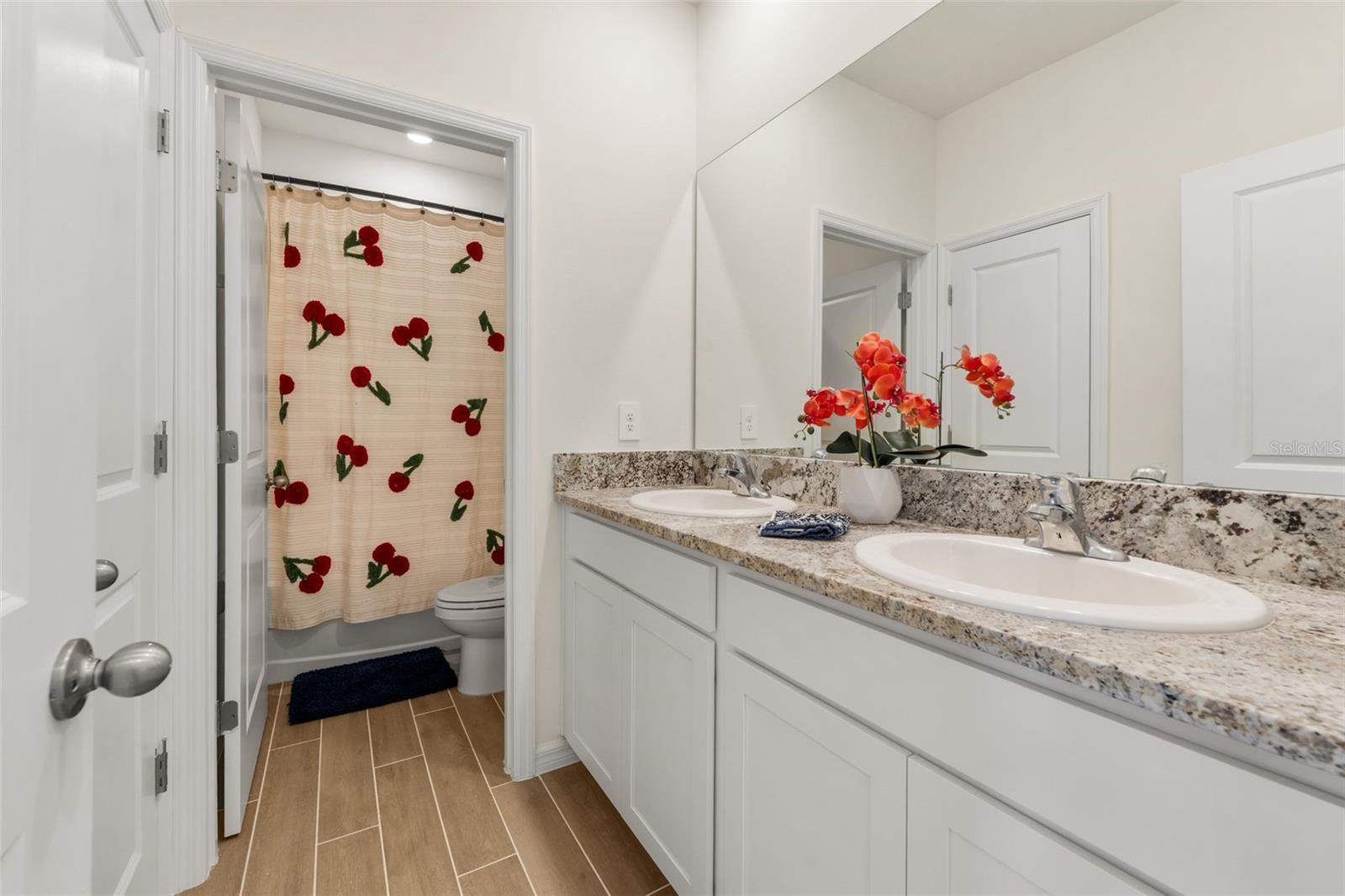 ARBOR GREENS PH 2 UNIT 5 PB 38 PG 93 - Residential