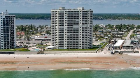 Condominium in DAYTONA BEACH FL 2545 ATLANTIC AVENUE 70.jpg