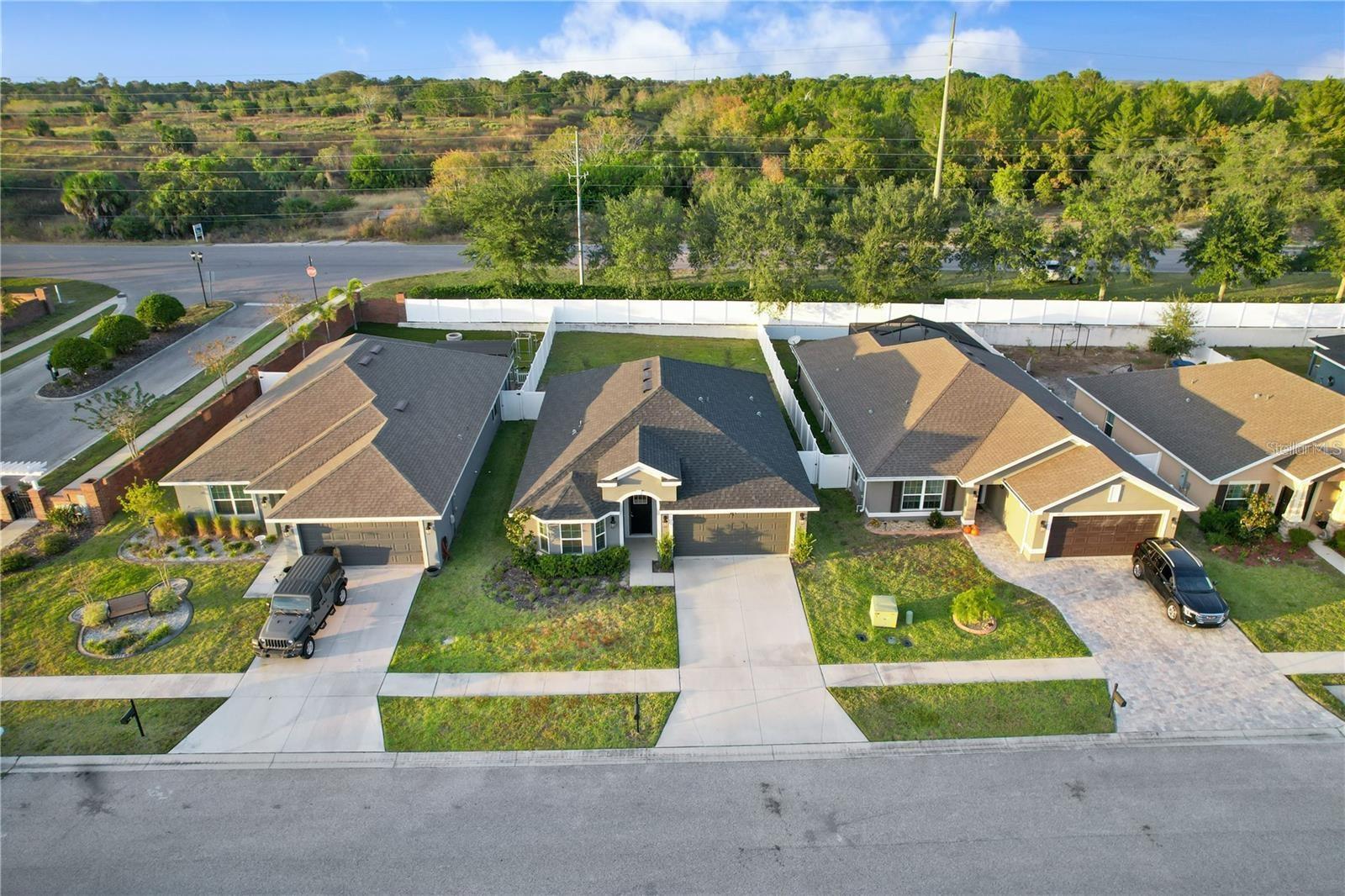 HIGHLANDS PH 01 - Residential Lease