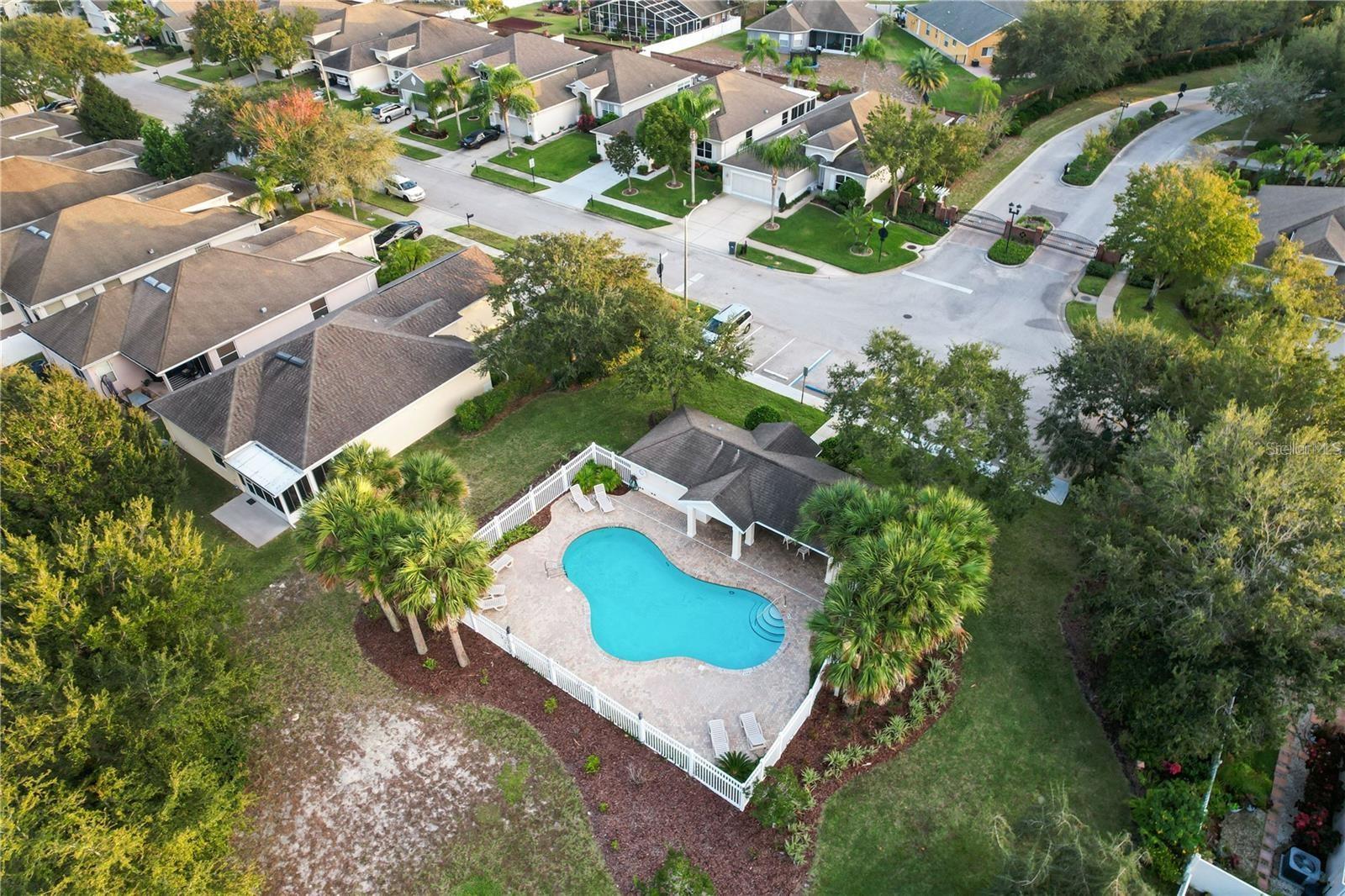 HIGHLANDS PH 01 - Residential Lease