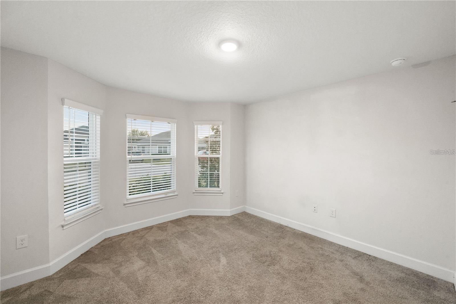 HIGHLANDS PH 01 - Residential Lease