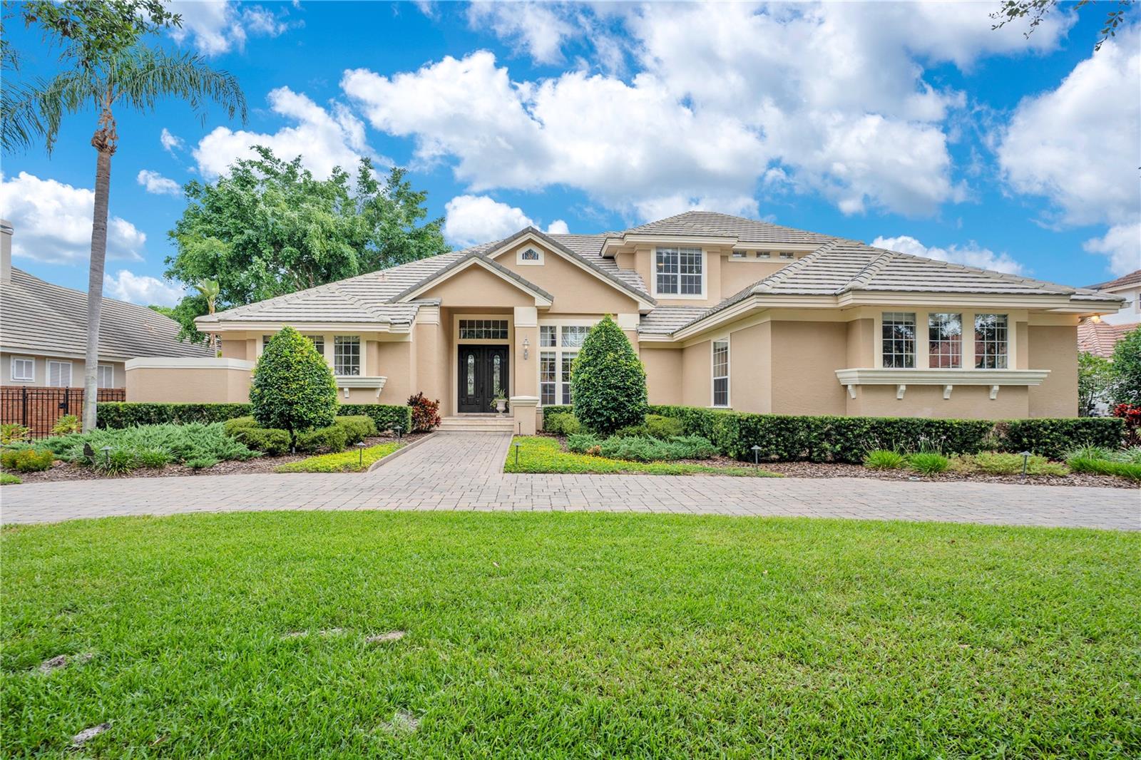 8719 SCENIC OAK COURT