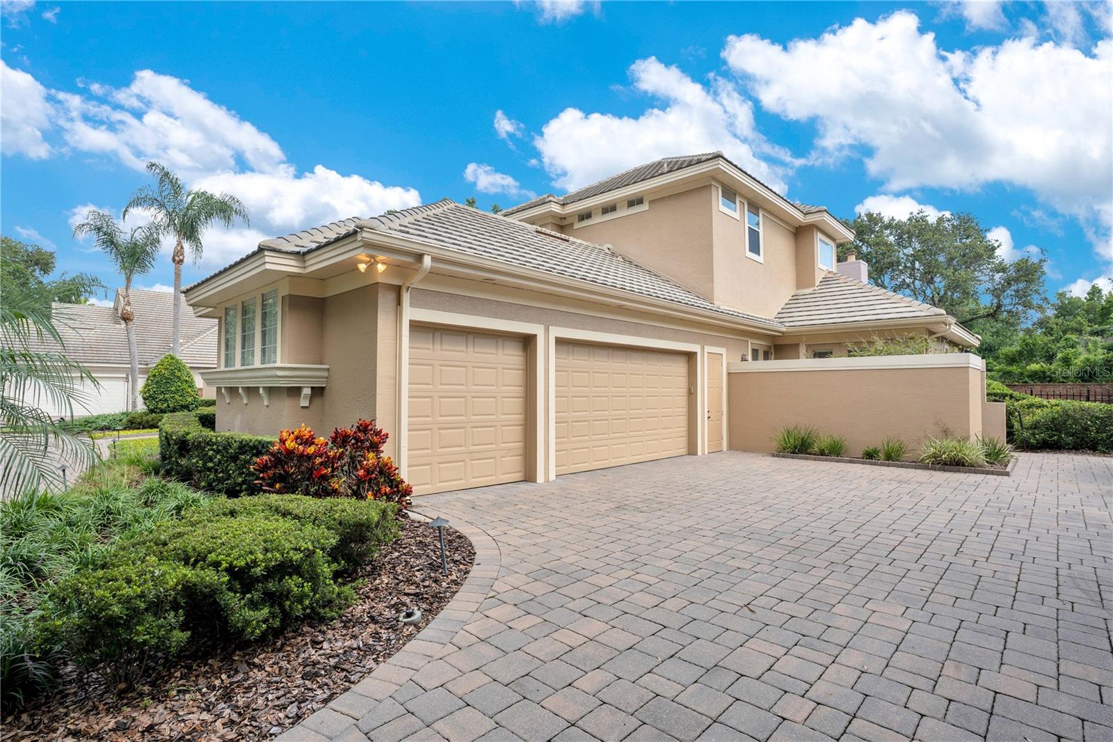 8719 SCENIC OAK COURT