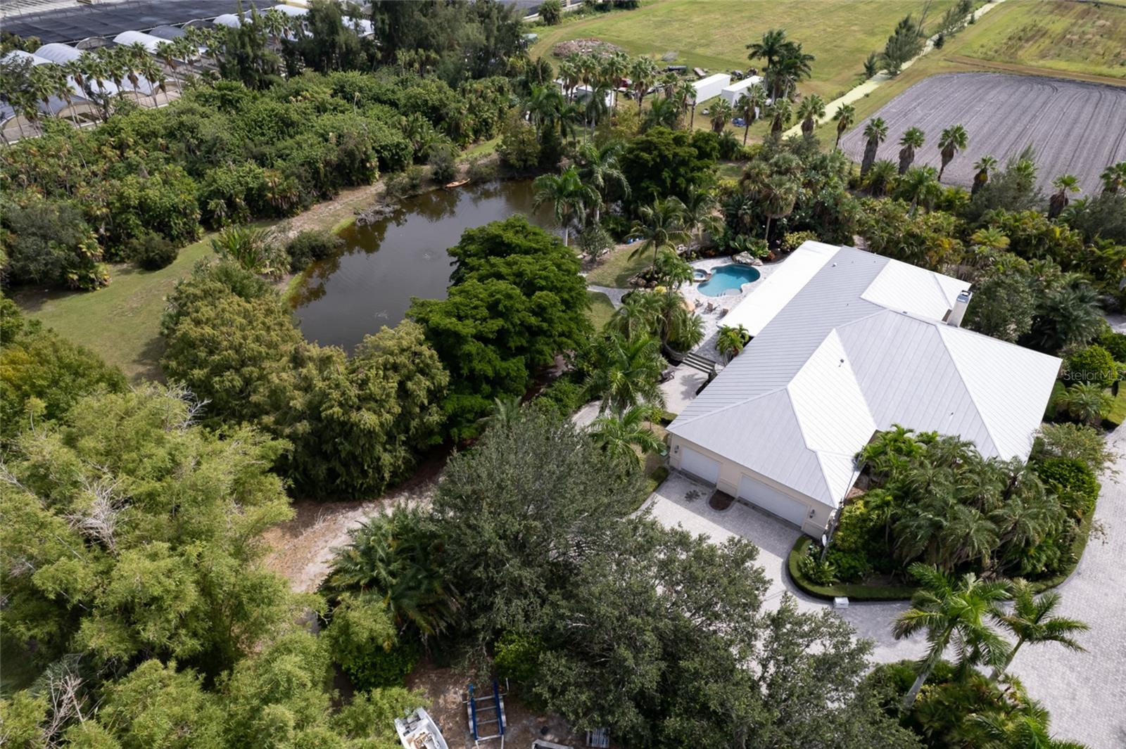 ACREAGE - Residential