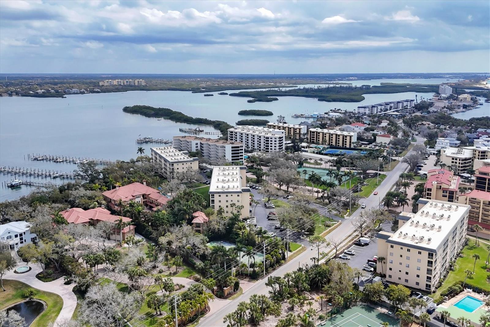 8625 MIDNIGHT PASS ROAD 506B