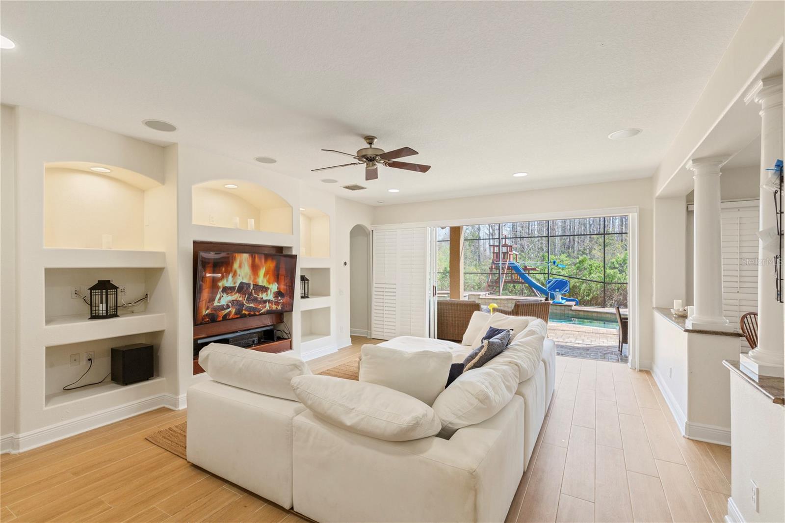 BALLANTRAE VILLAGE 05 - Residential