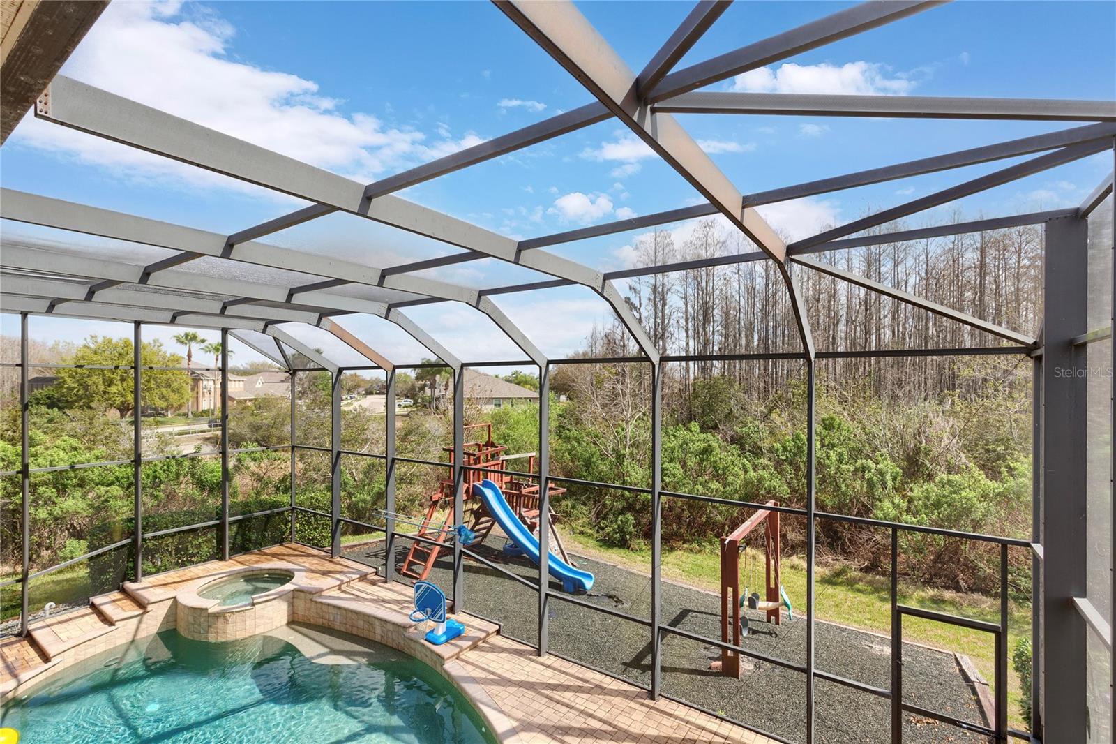 BALLANTRAE VILLAGE 05 - Residential