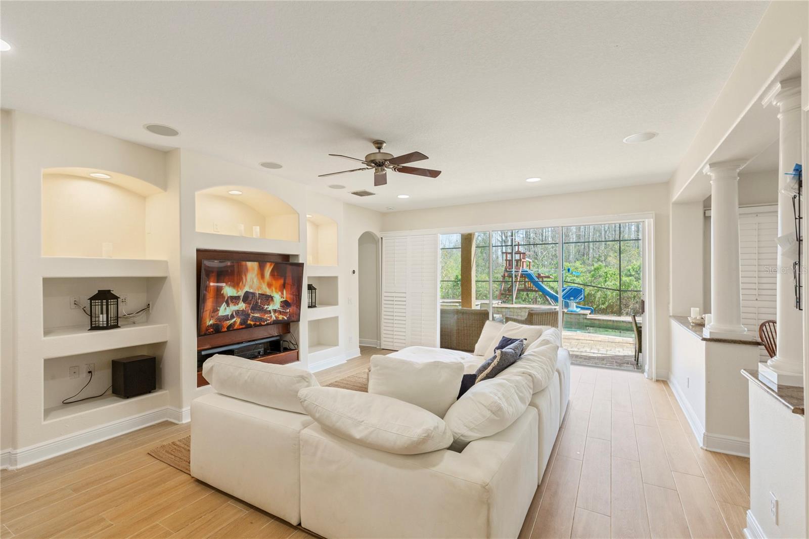 BALLANTRAE VILLAGE 05 - Residential