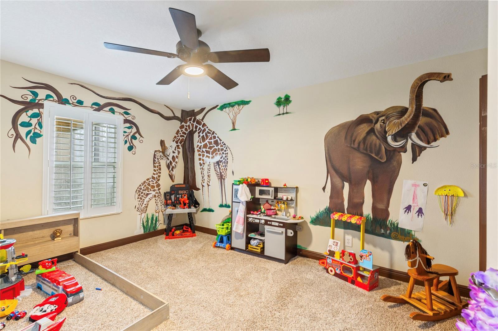 BALLANTRAE VILLAGE 05 - Residential