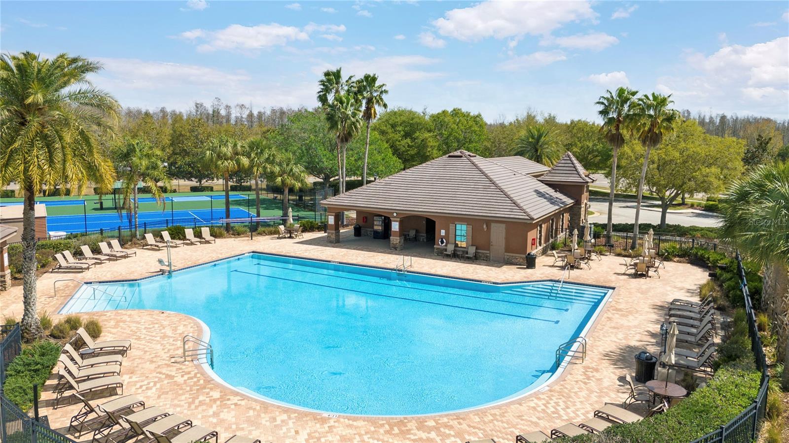 BALLANTRAE VILLAGE 05 - Residential